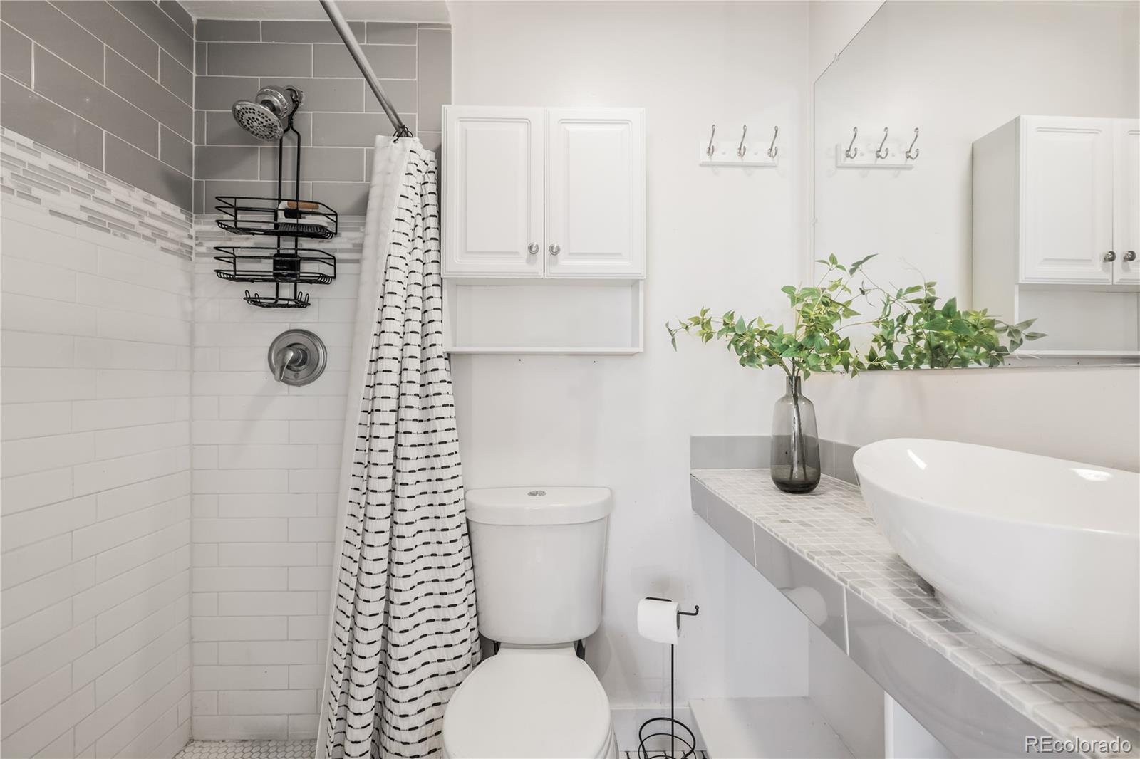MLS Image #15 for 2597 s osceola street,denver, Colorado