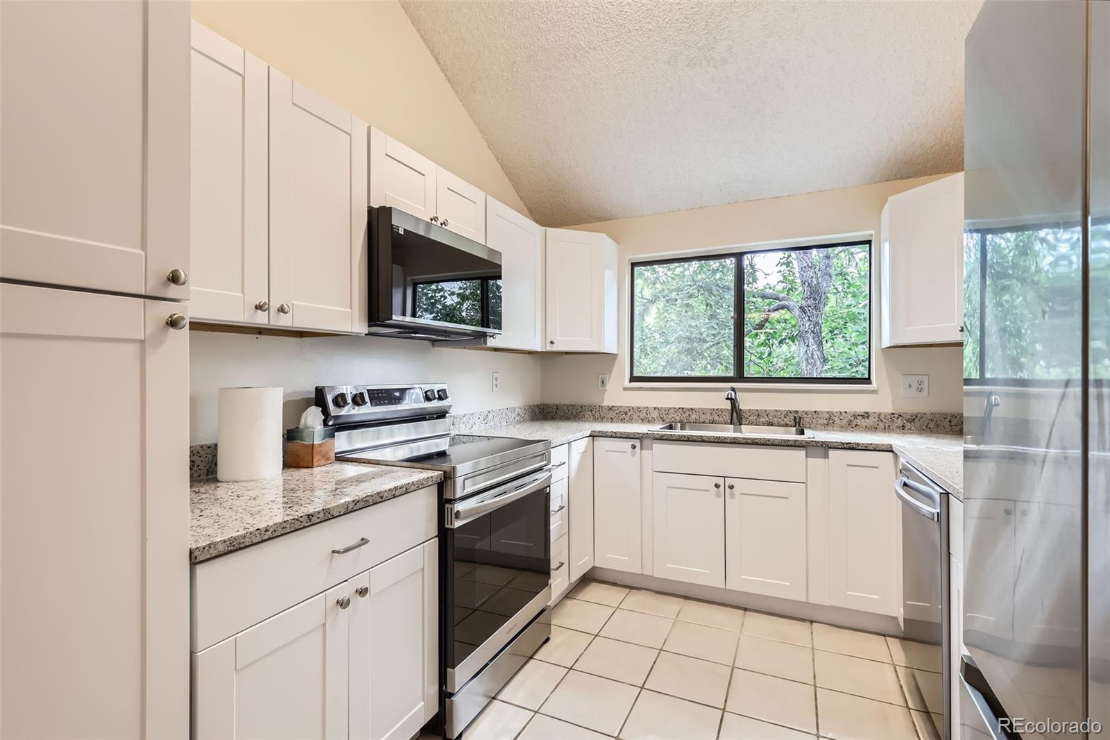 MLS Image #14 for 222  wright street 302,lakewood, Colorado