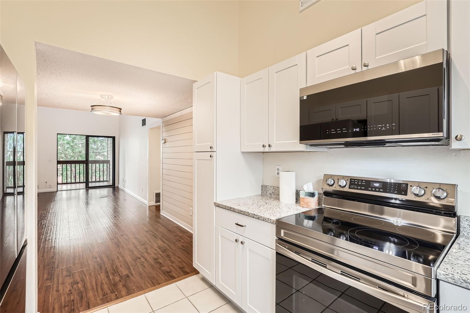 MLS Image #16 for 222  wright street 302,lakewood, Colorado