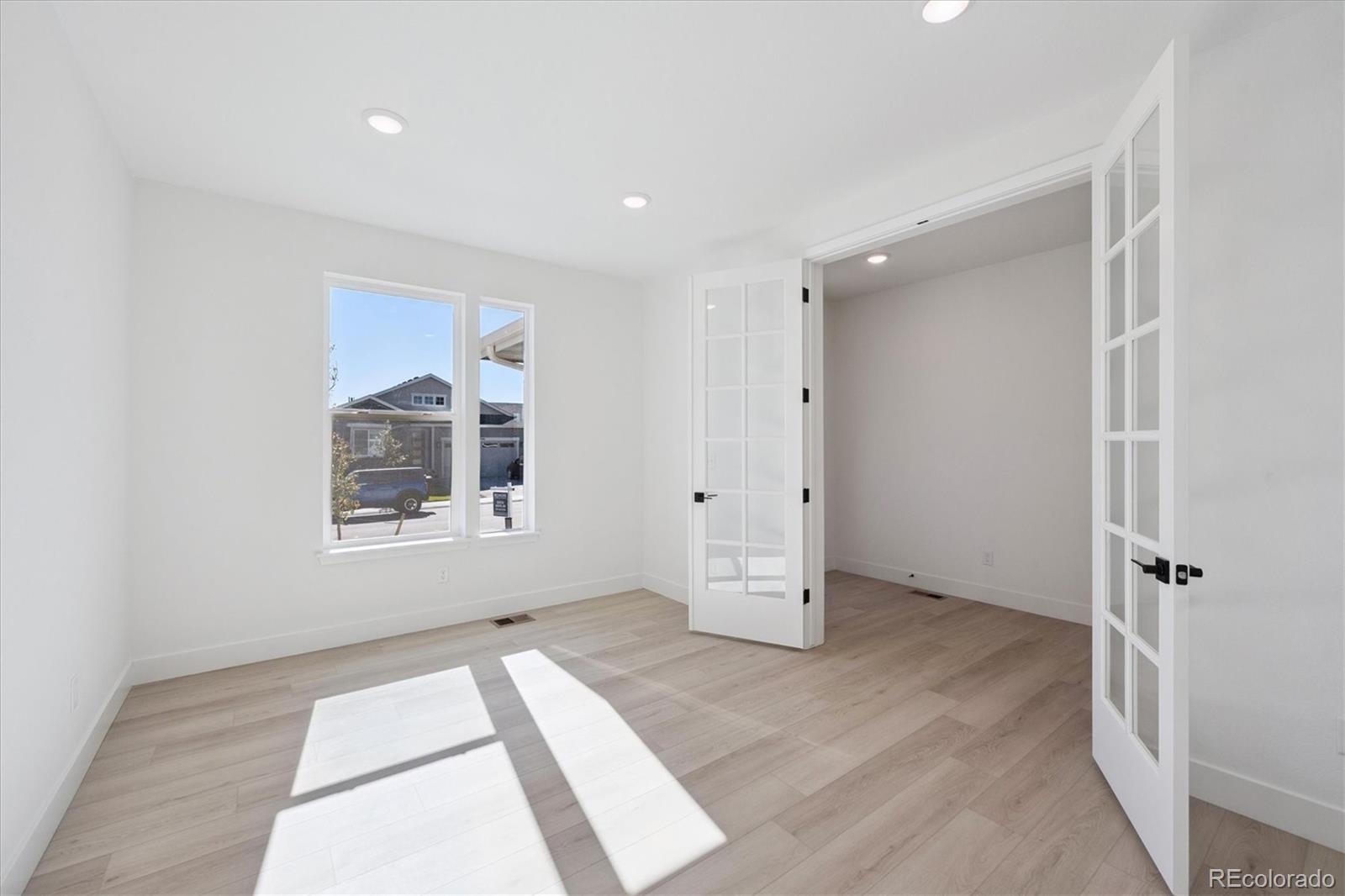 MLS Image #3 for 7047 e 126th place,thornton, Colorado