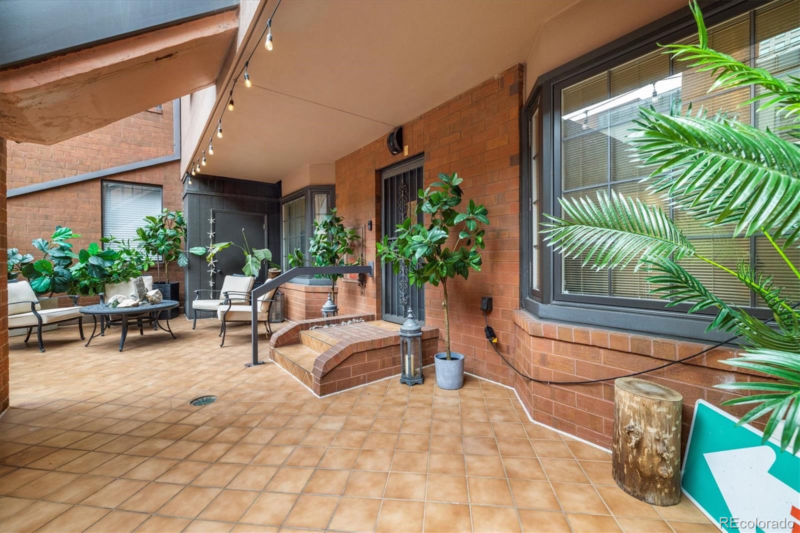 MLS Image #6 for 1512  larimer street 10,denver, Colorado