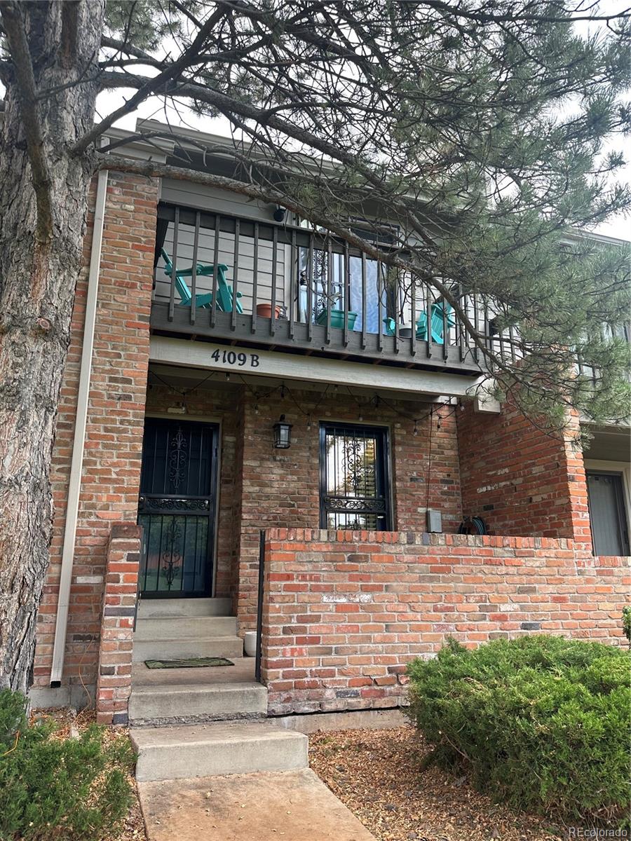 MLS Image #2 for 4109 s evanston circle,aurora, Colorado