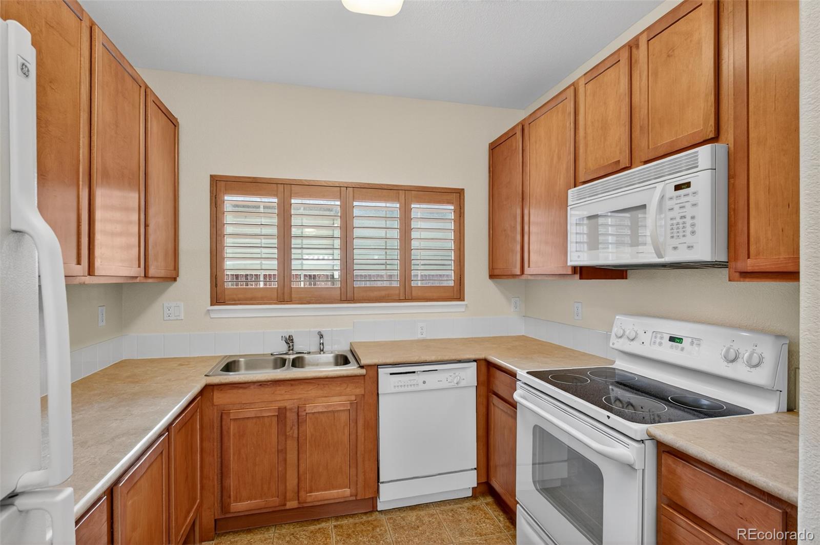 MLS Image #14 for 23401 e 5th drive 104,aurora, Colorado
