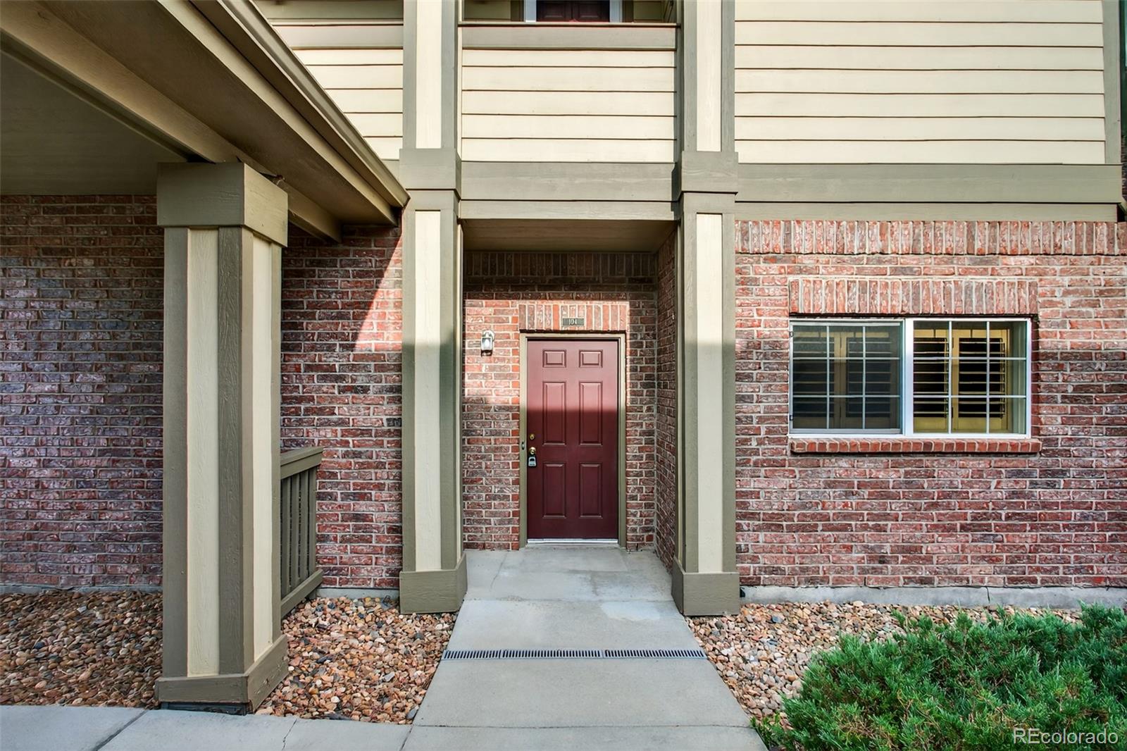 MLS Image #2 for 23401 e 5th drive 104,aurora, Colorado