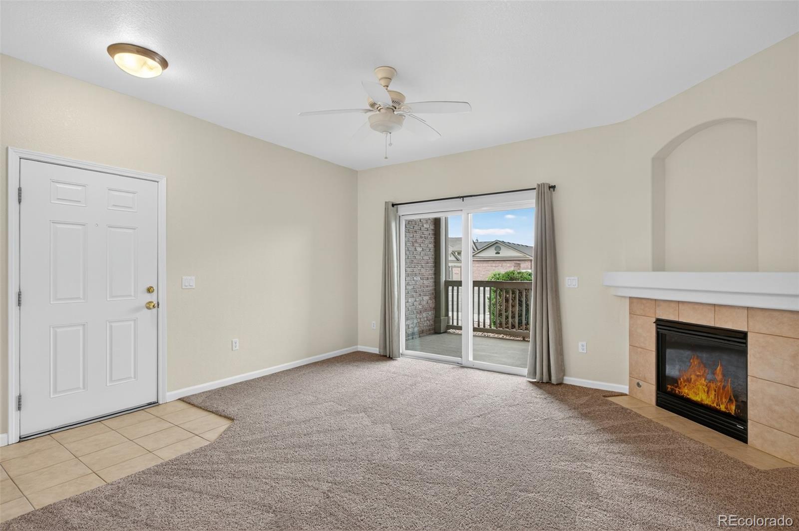 MLS Image #3 for 23401 e 5th drive 104,aurora, Colorado