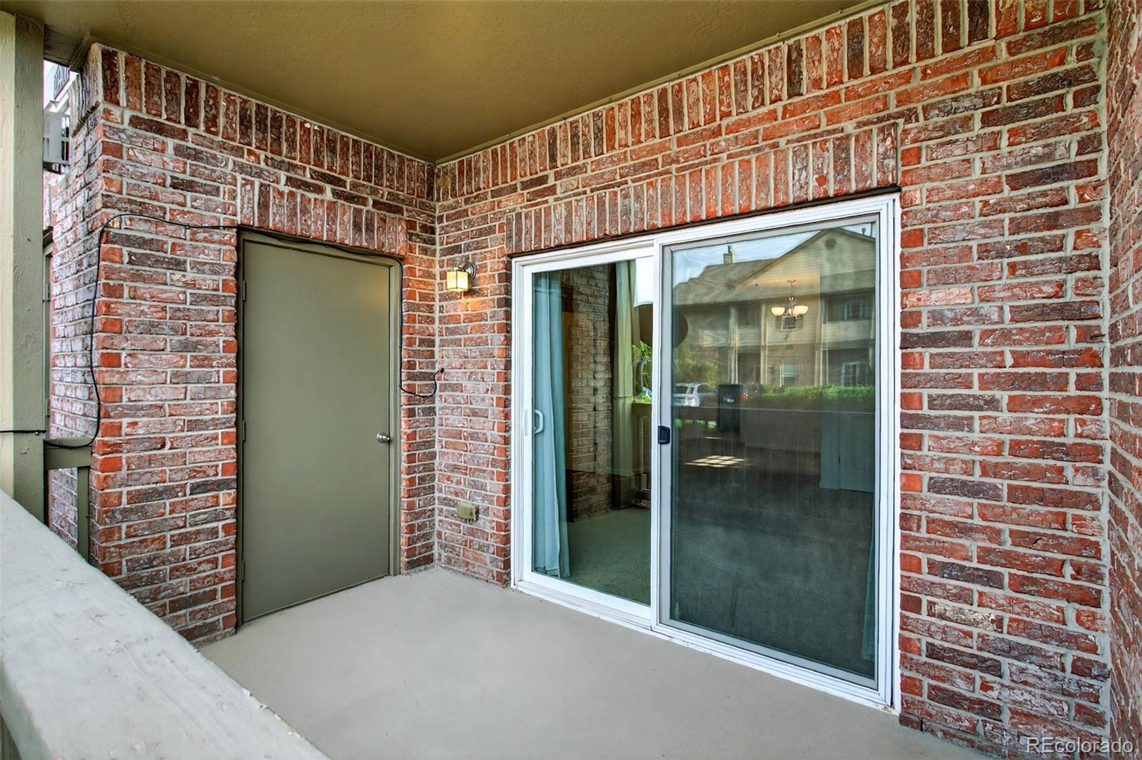 MLS Image #6 for 23401 e 5th drive 104,aurora, Colorado
