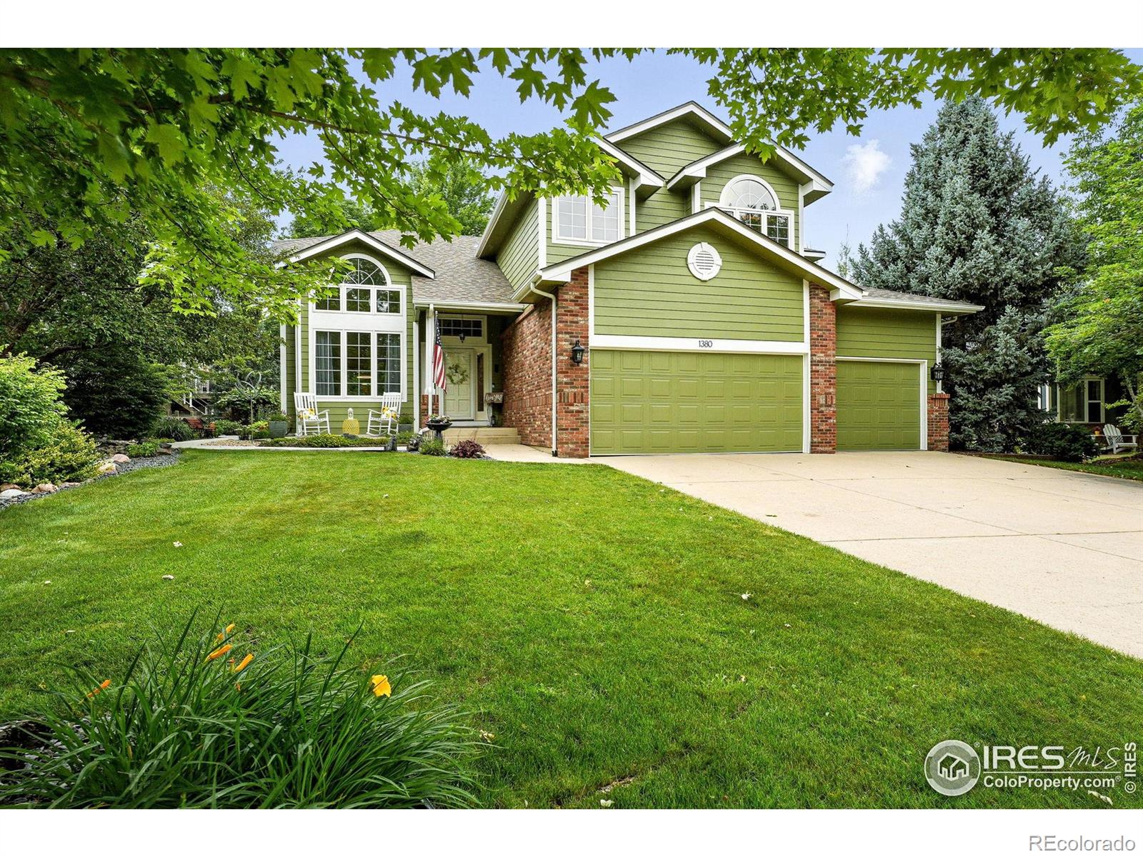 MLS Image #1 for 1380  northpark drive,lafayette, Colorado