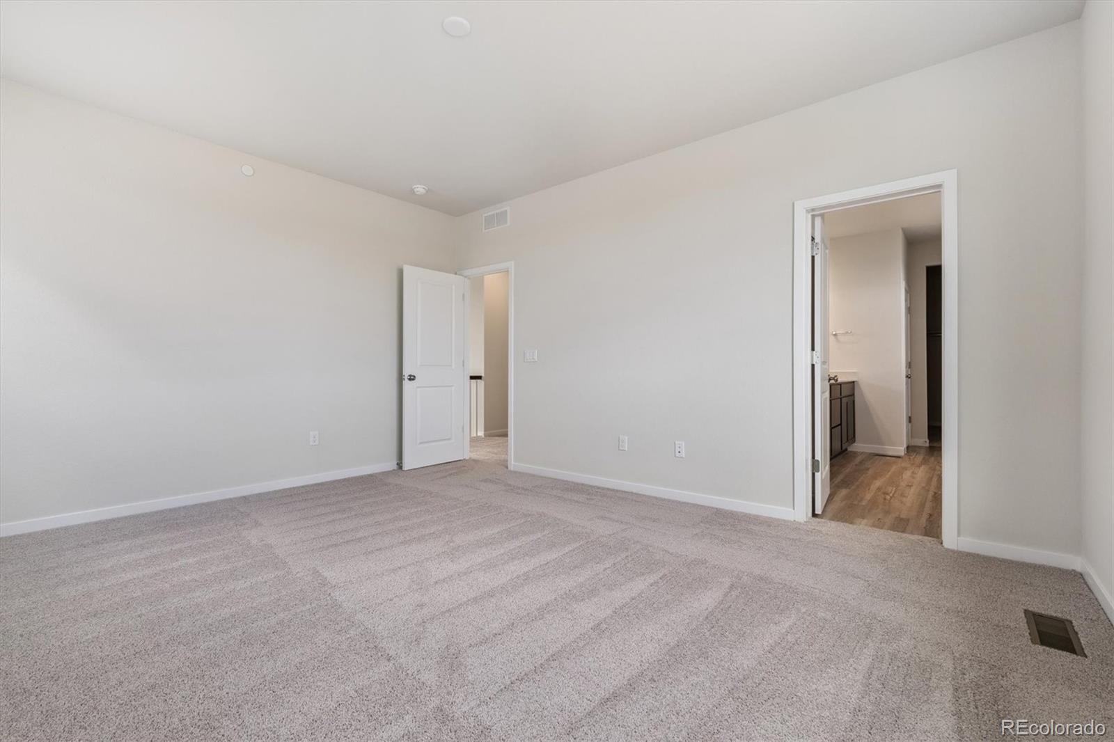 MLS Image #12 for 1351  loraine circle,erie, Colorado