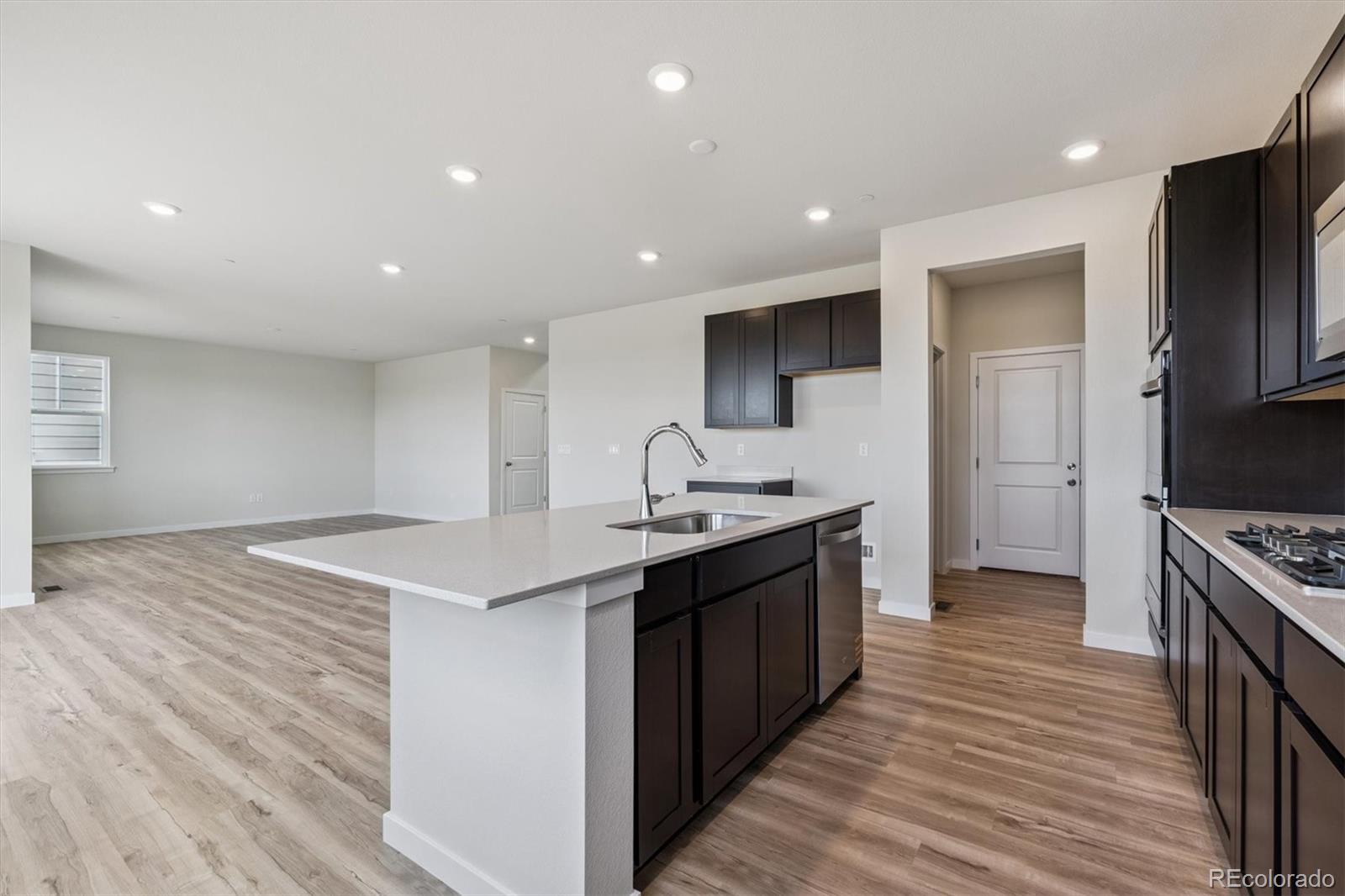 MLS Image #3 for 1351  loraine circle,erie, Colorado