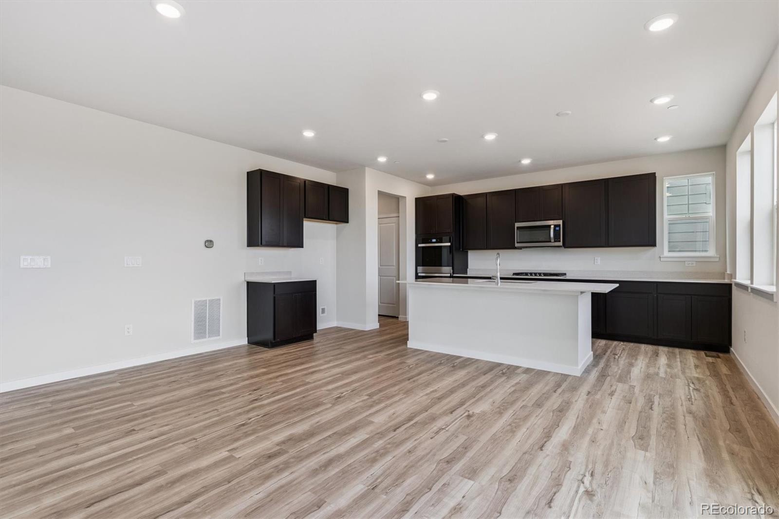 MLS Image #4 for 1351  loraine circle,erie, Colorado
