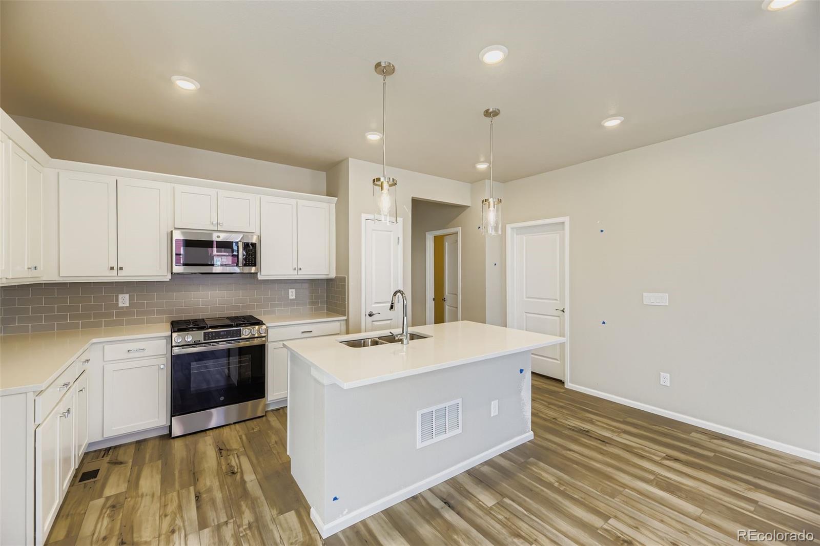 MLS Image #2 for 7400  watercress drive,littleton, Colorado