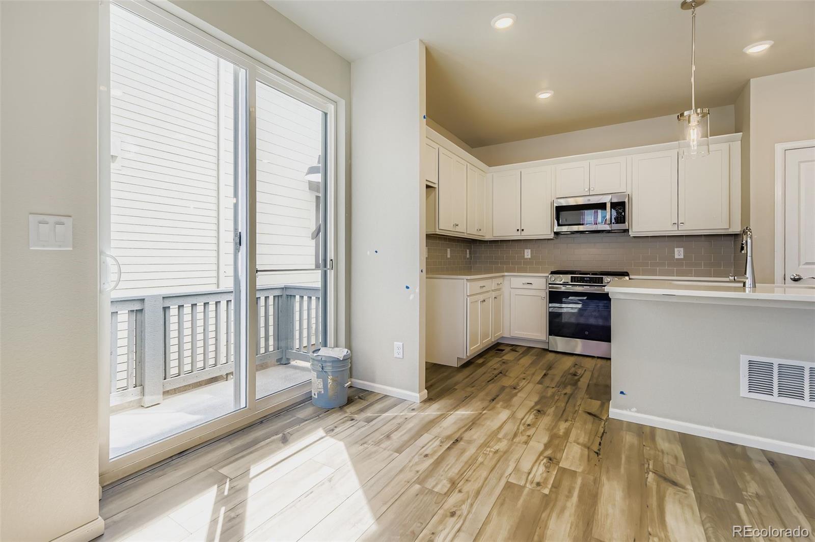 MLS Image #4 for 7400  watercress drive,littleton, Colorado
