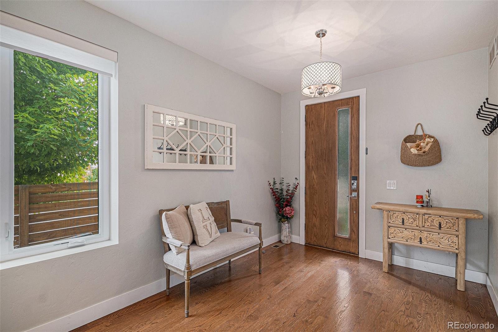 MLS Image #1 for 2801 s bannock street,englewood, Colorado