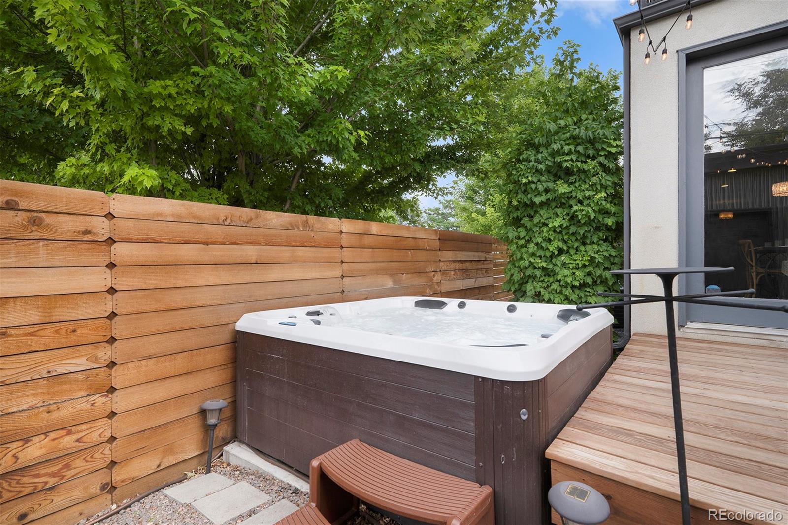 MLS Image #10 for 2801 s bannock street,englewood, Colorado