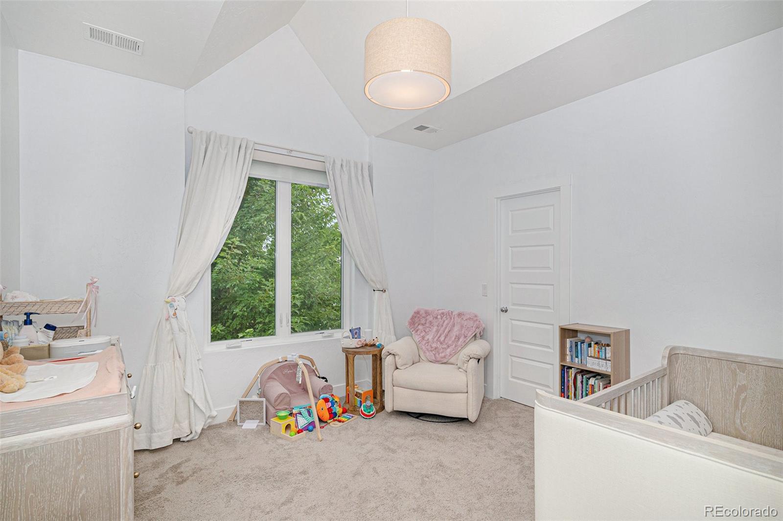 MLS Image #16 for 2801 s bannock street,englewood, Colorado