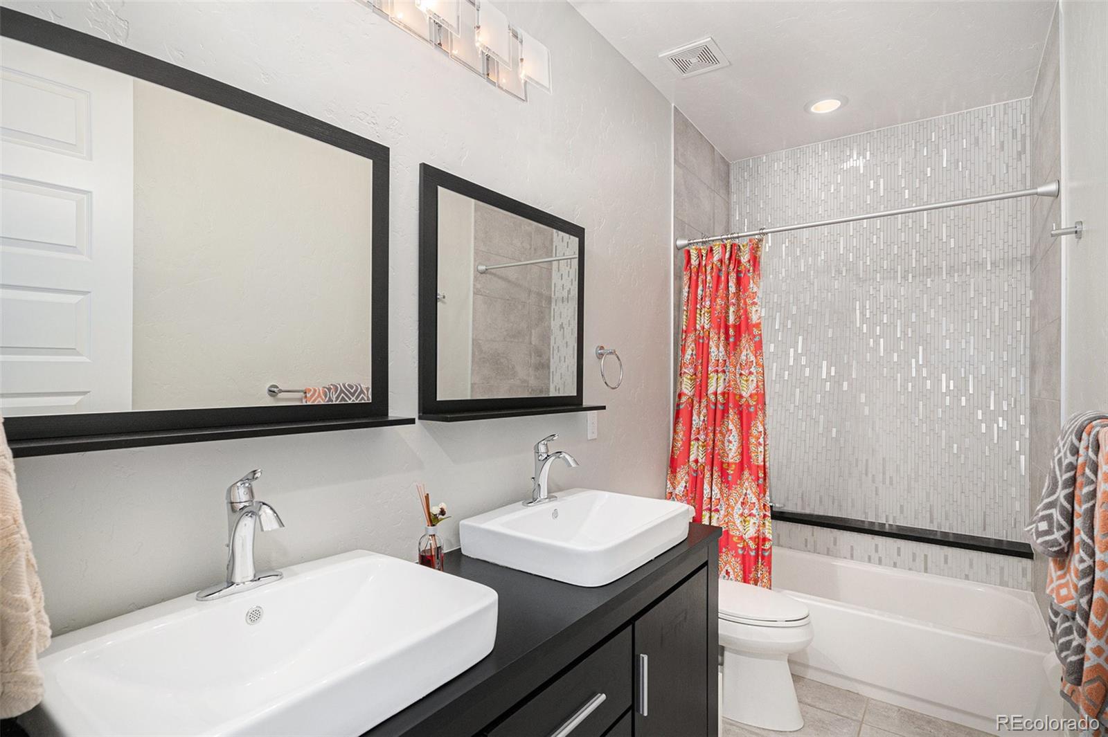 MLS Image #18 for 2801 s bannock street,englewood, Colorado