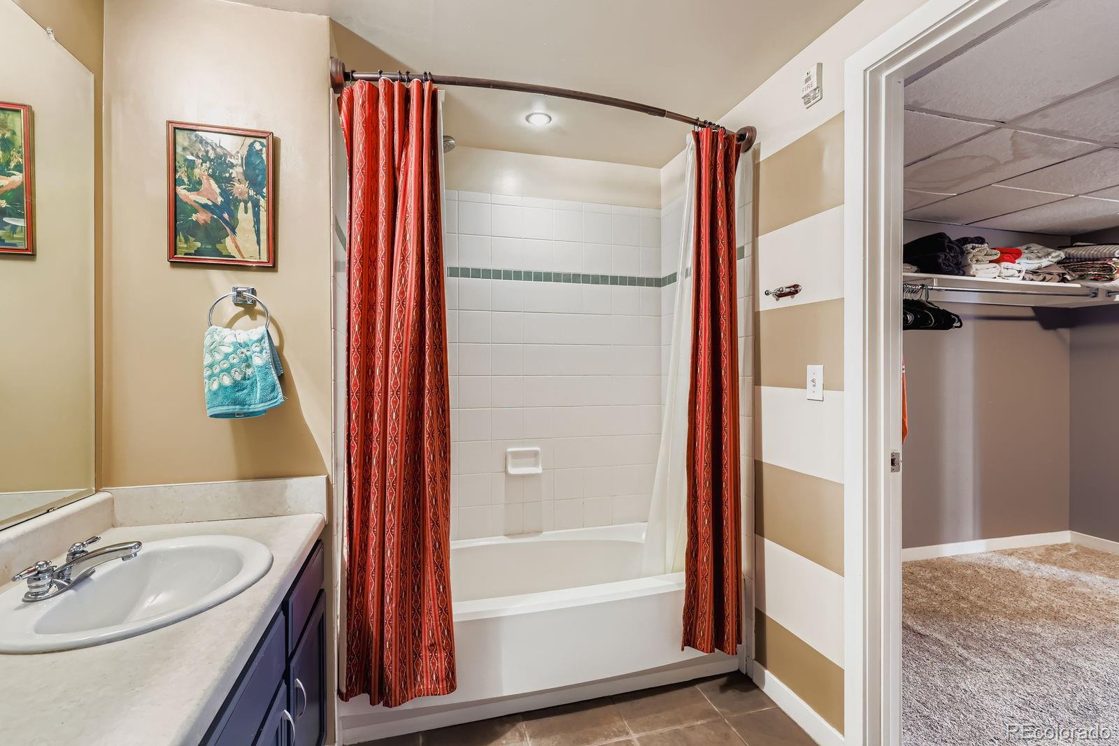 MLS Image #15 for 1475  delgany street 303,denver, Colorado