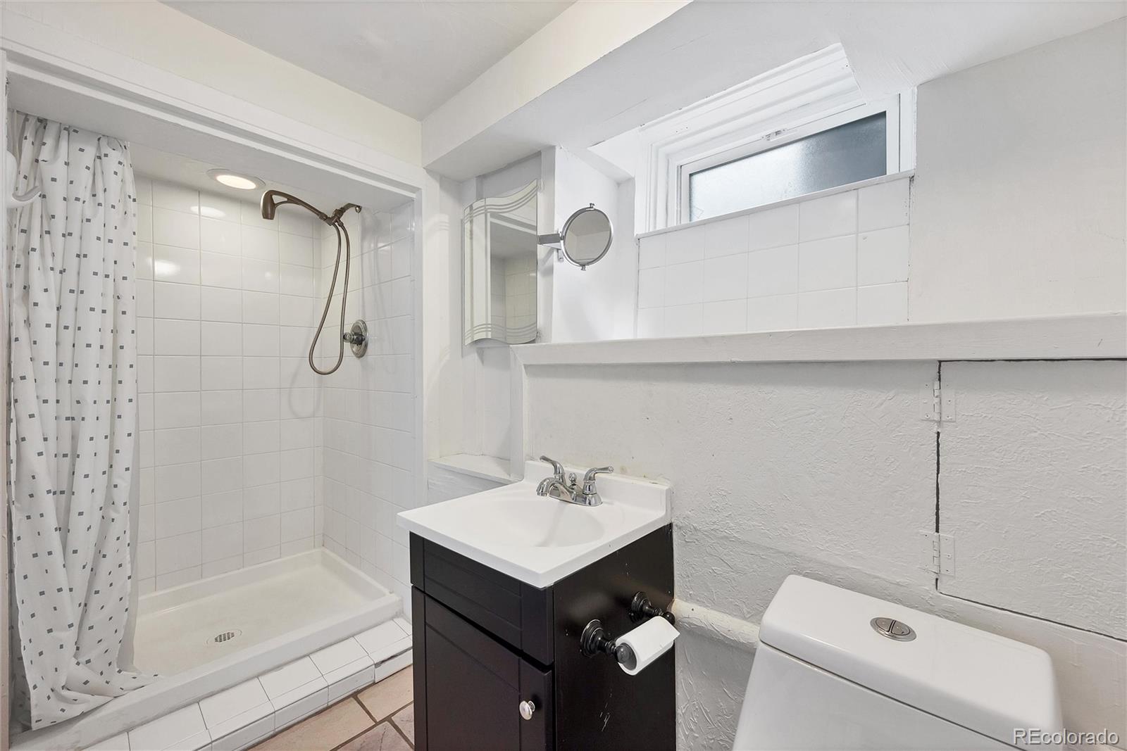 MLS Image #20 for 512 s perry street,denver, Colorado