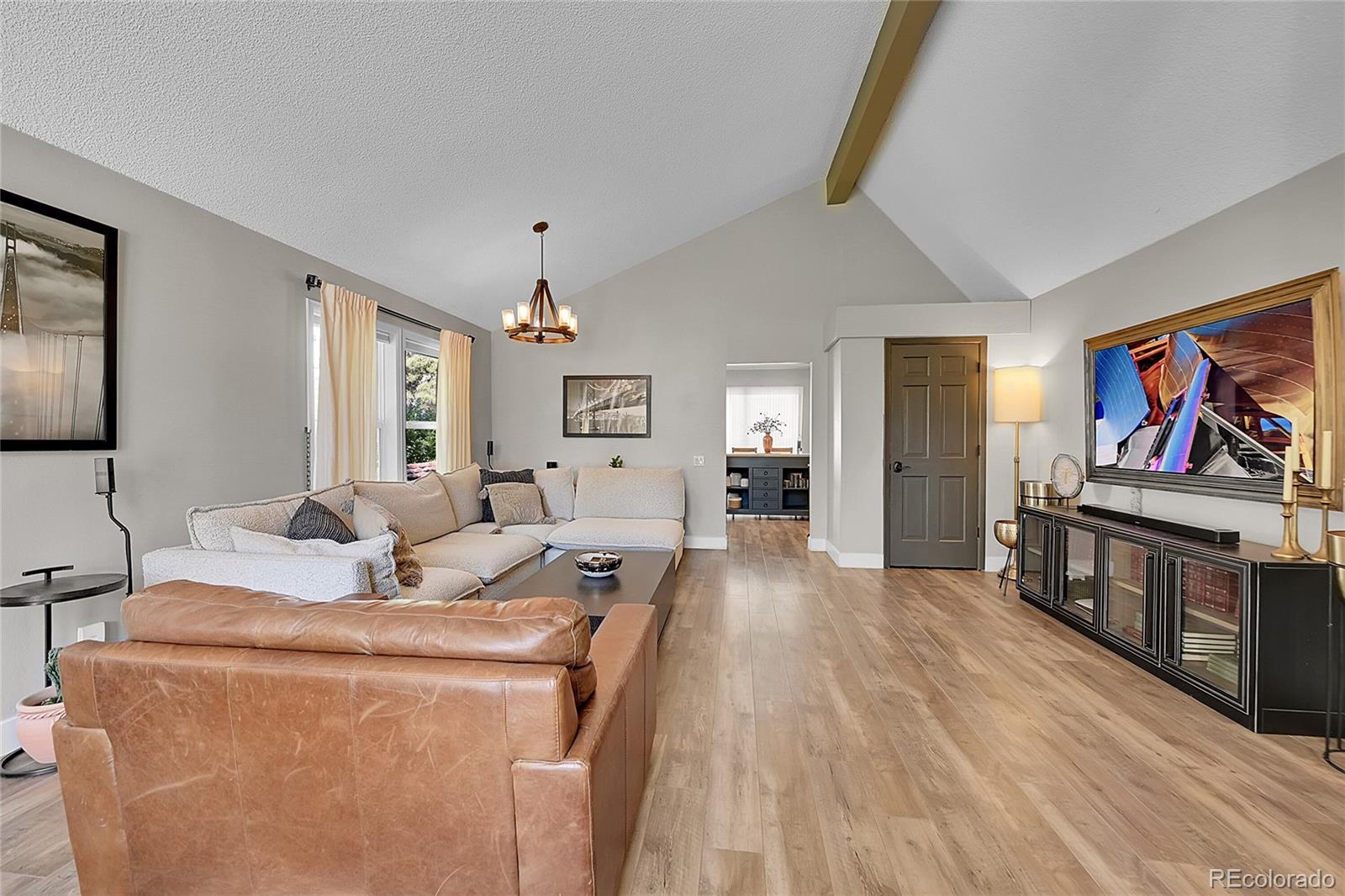 MLS Image #5 for 7887 s trenton street,centennial, Colorado