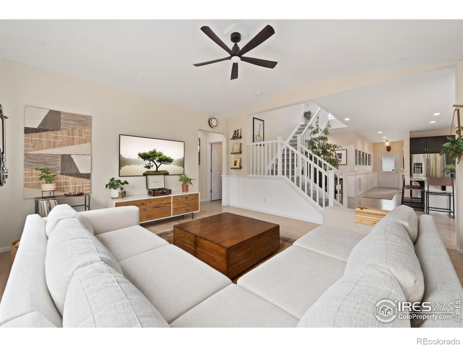 MLS Image #8 for 3914  oak shadow way,fort collins, Colorado