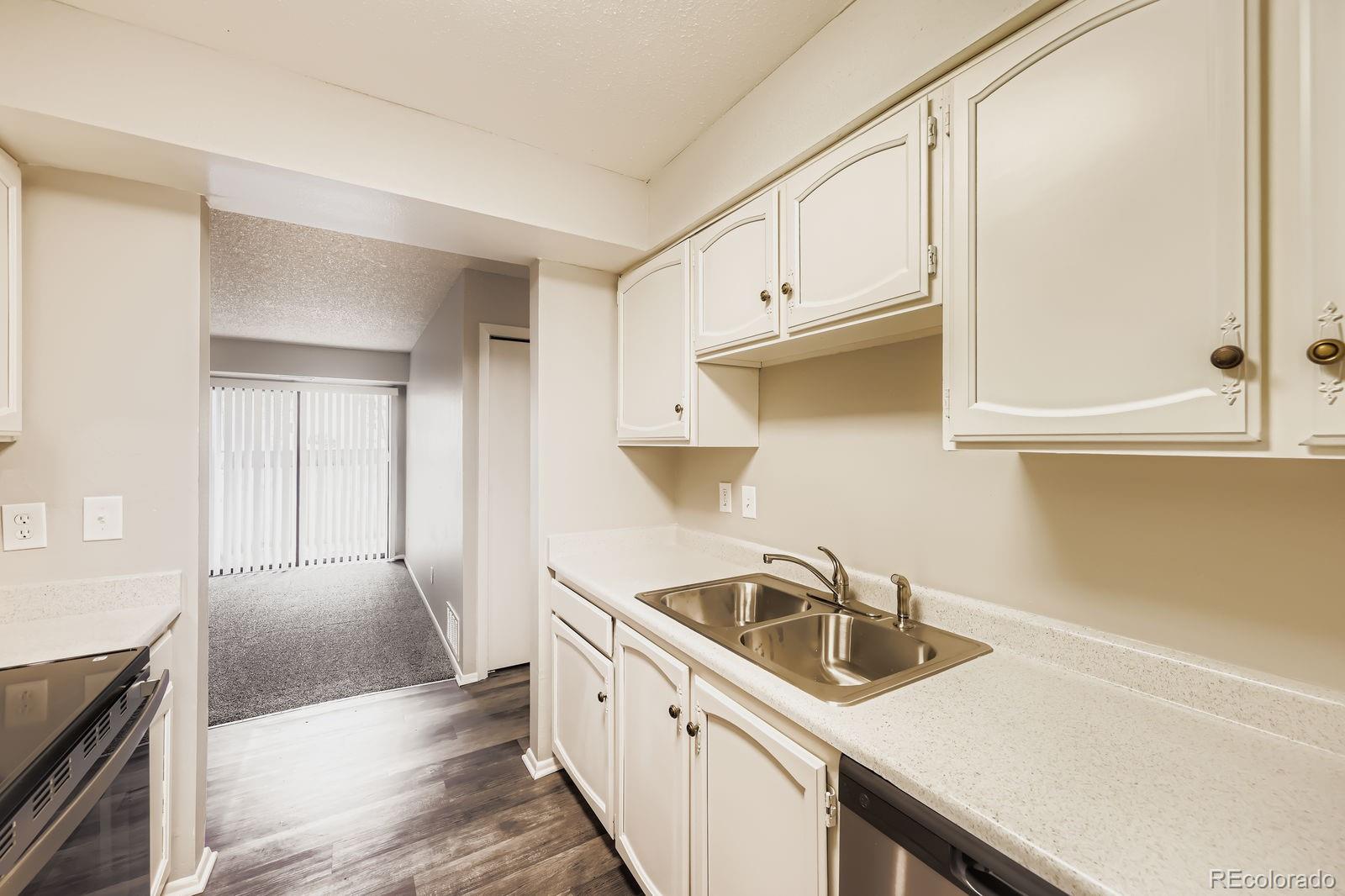 MLS Image #5 for 14467 e 1st drive a09,aurora, Colorado