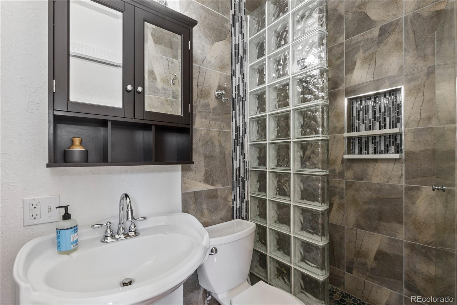 MLS Image #16 for 1942 w 33rd avenue ,denver, Colorado