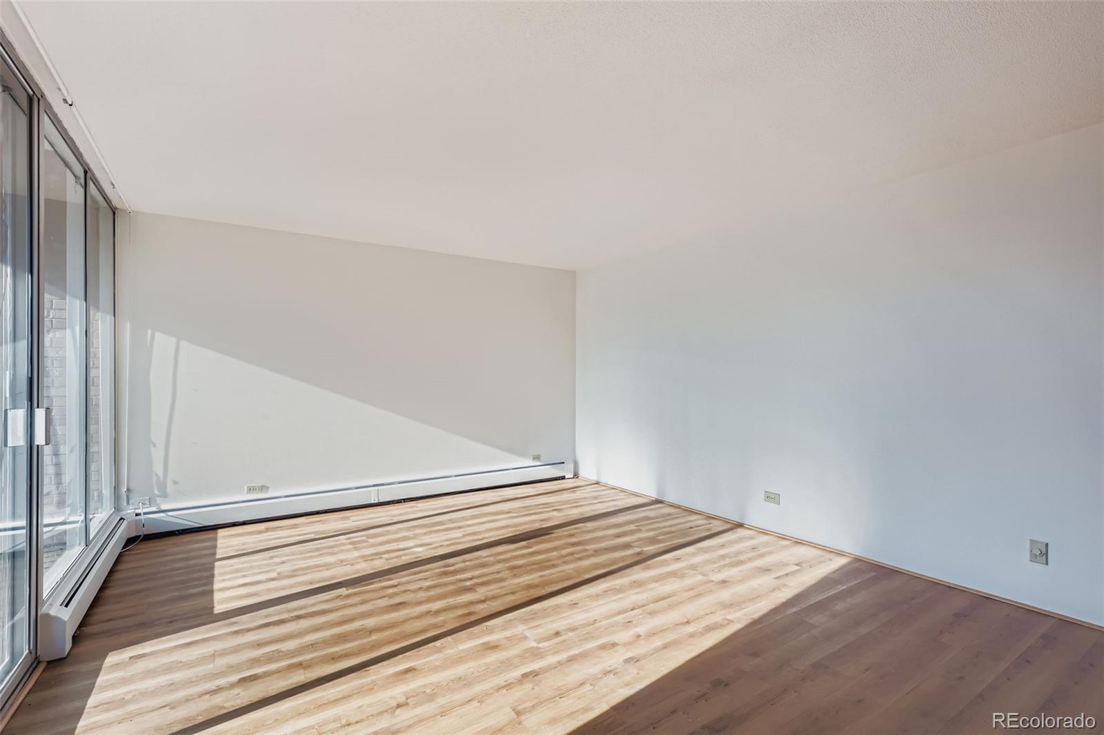 MLS Image #10 for 955  eudora street 204e,denver, Colorado