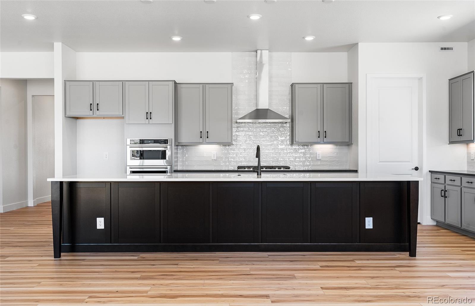 MLS Image #7 for 8844 s quemoy court,aurora, Colorado