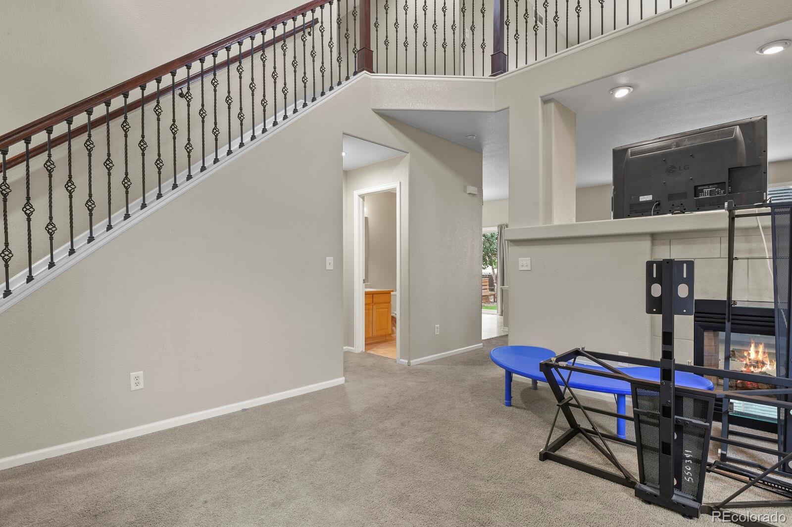 MLS Image #5 for 6188  twilight avenue,firestone, Colorado