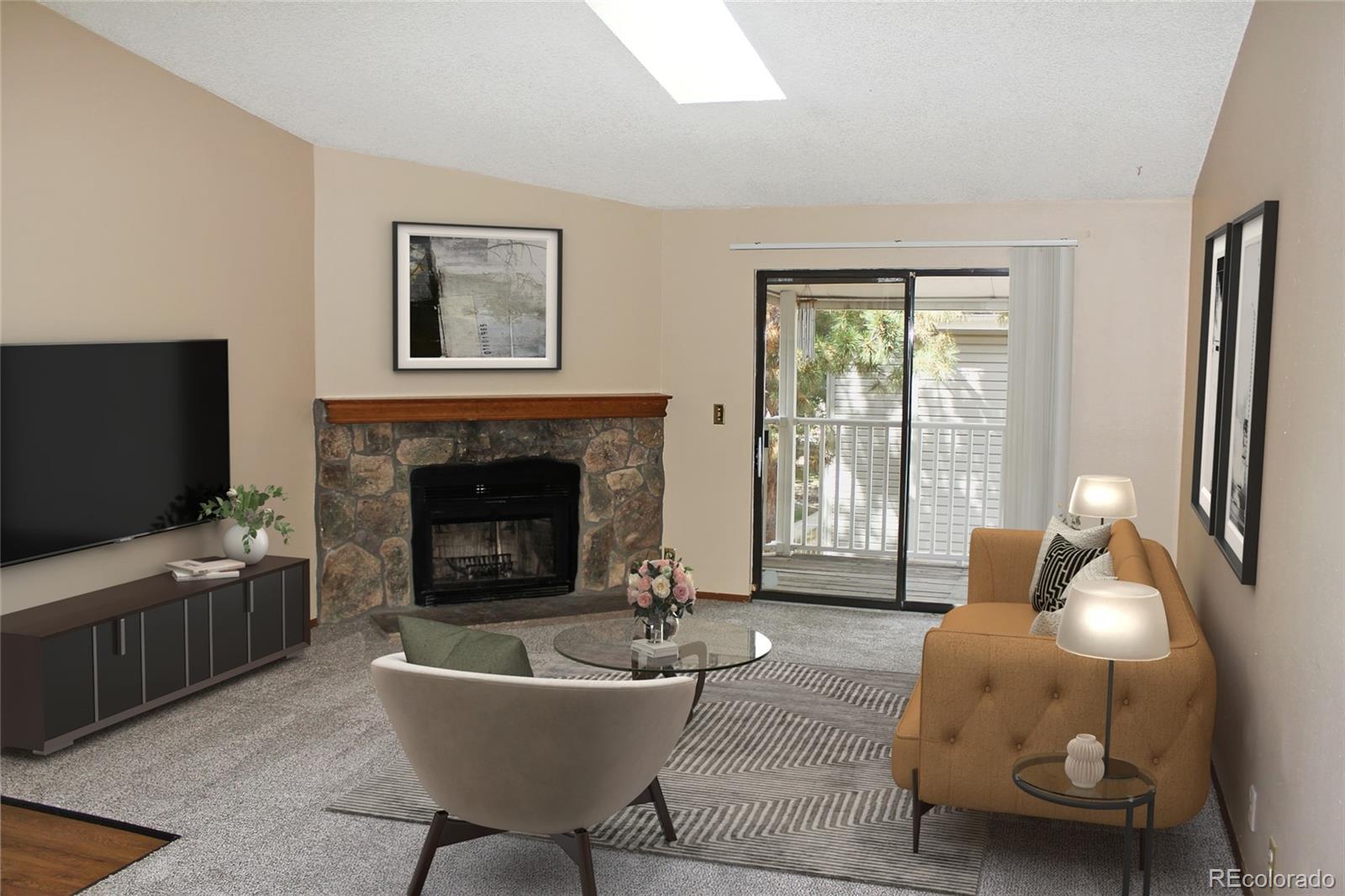 MLS Image #1 for 907 s yampa street 205,aurora, Colorado