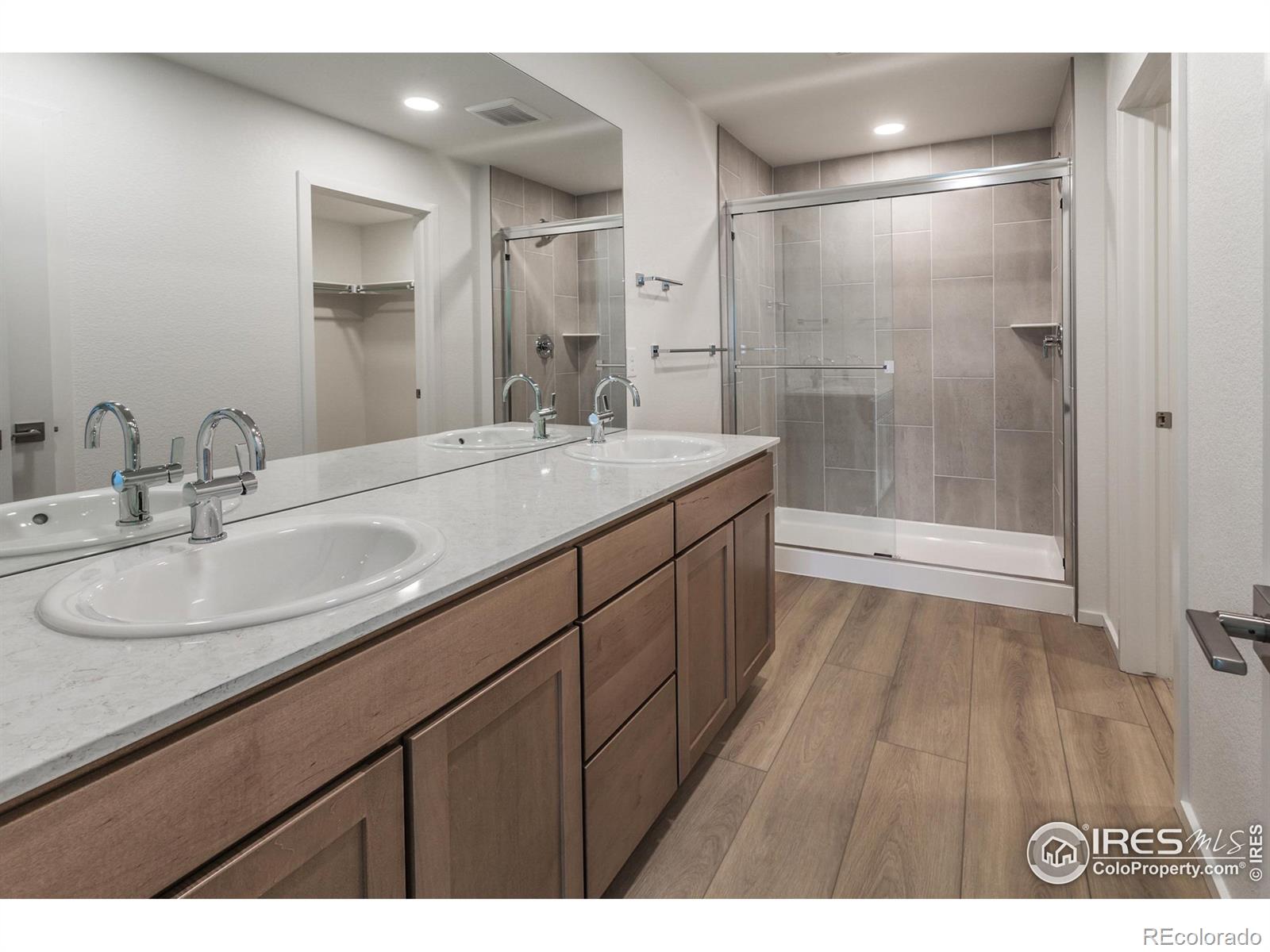 MLS Image #23 for 6120  dutch drive,timnath, Colorado
