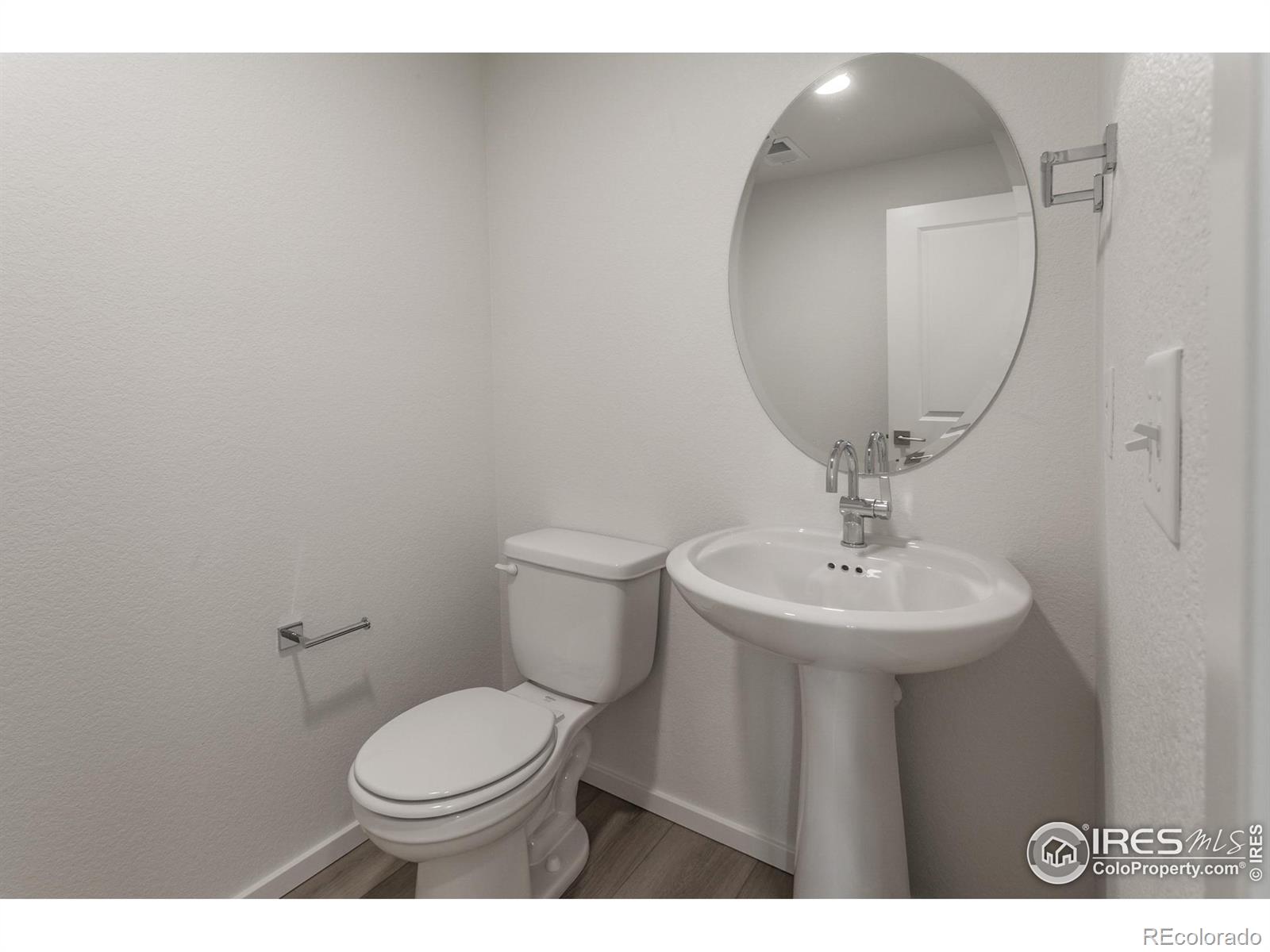 MLS Image #32 for 6120  dutch drive,timnath, Colorado