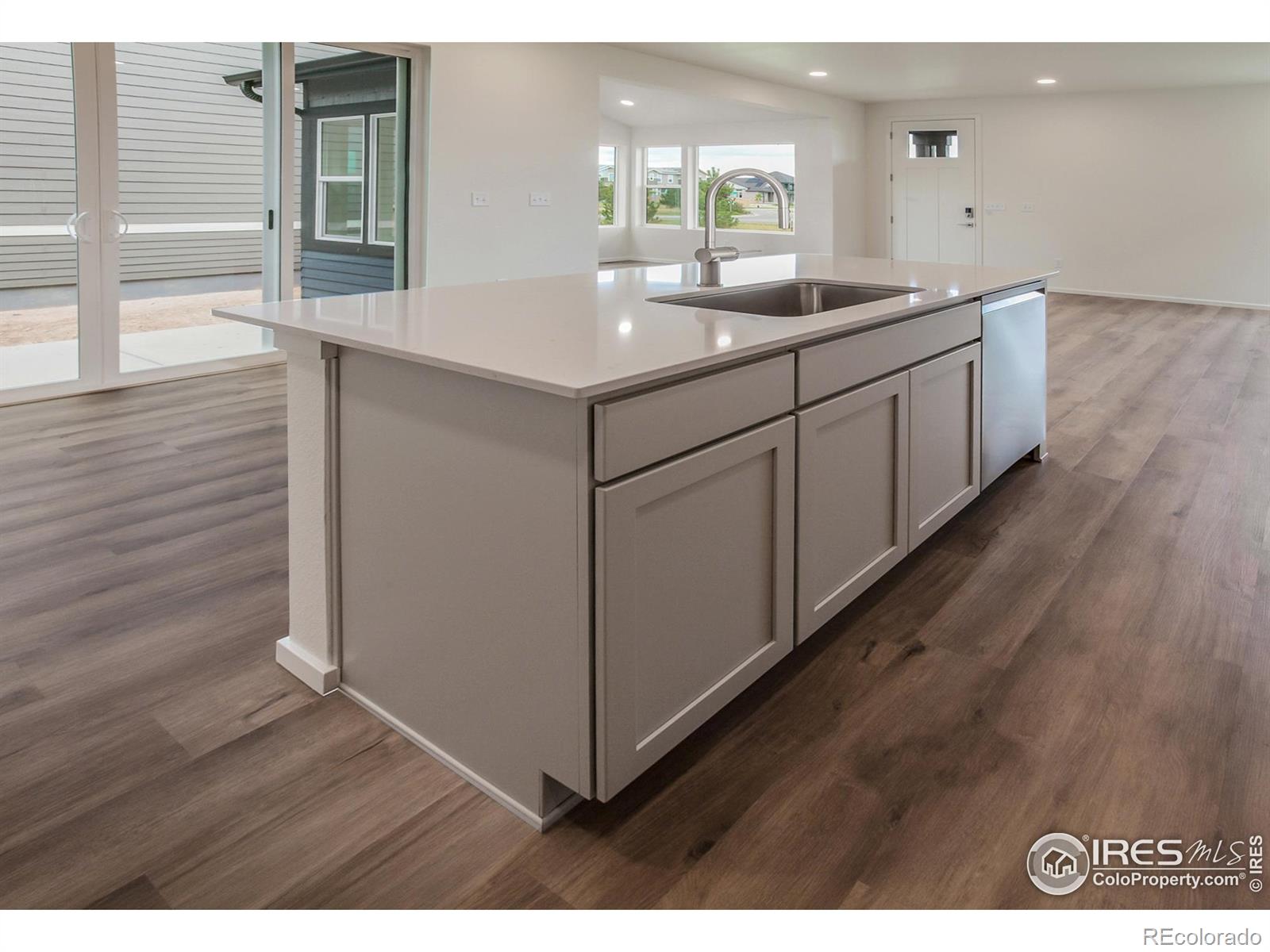 MLS Image #10 for 6113  saddle horn drive,timnath, Colorado