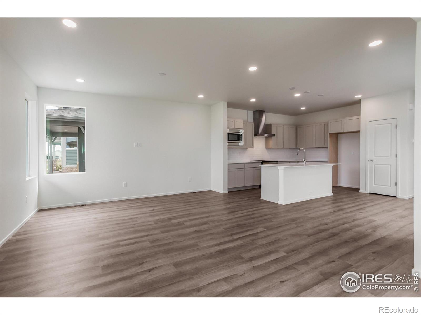 MLS Image #7 for 6113  saddle horn drive,timnath, Colorado