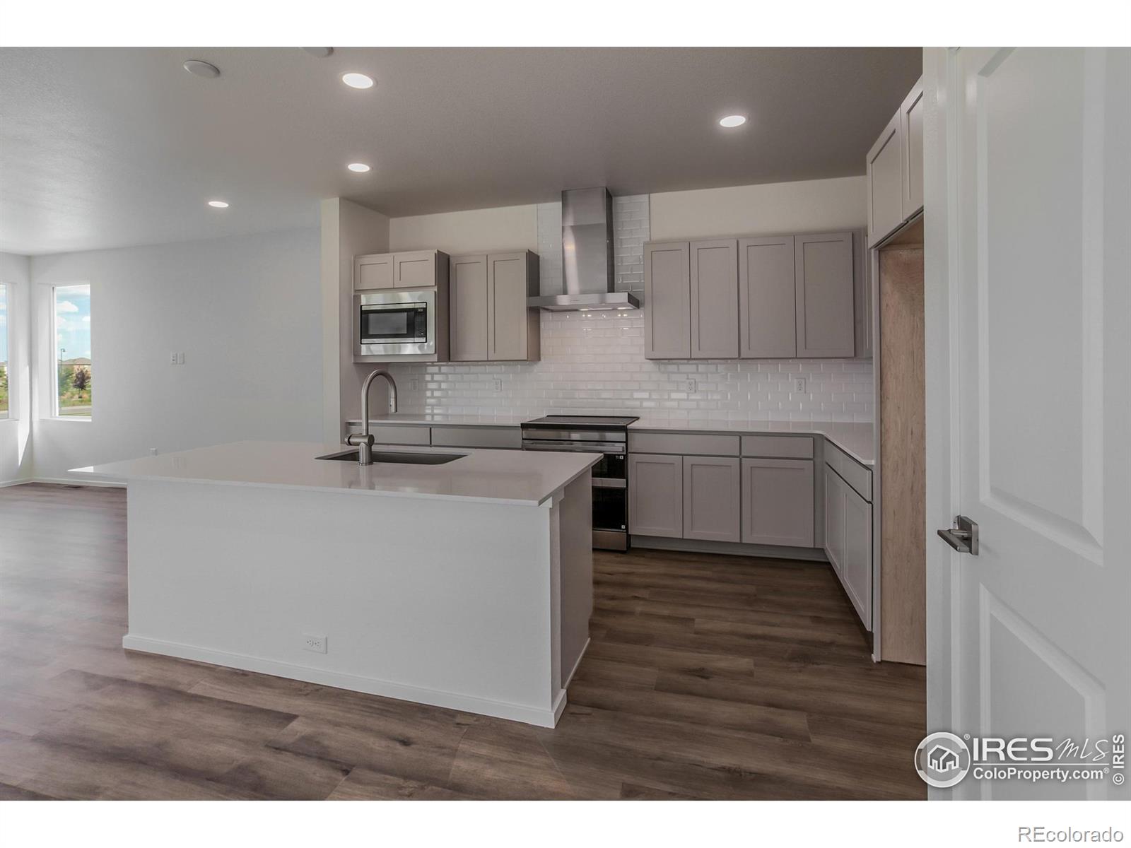 MLS Image #9 for 6113  saddle horn drive,timnath, Colorado