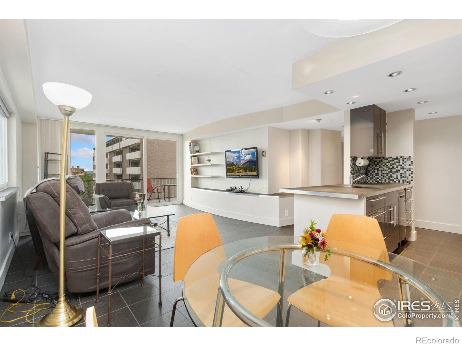 MLS Image #3 for 421 s howes street,fort collins, Colorado