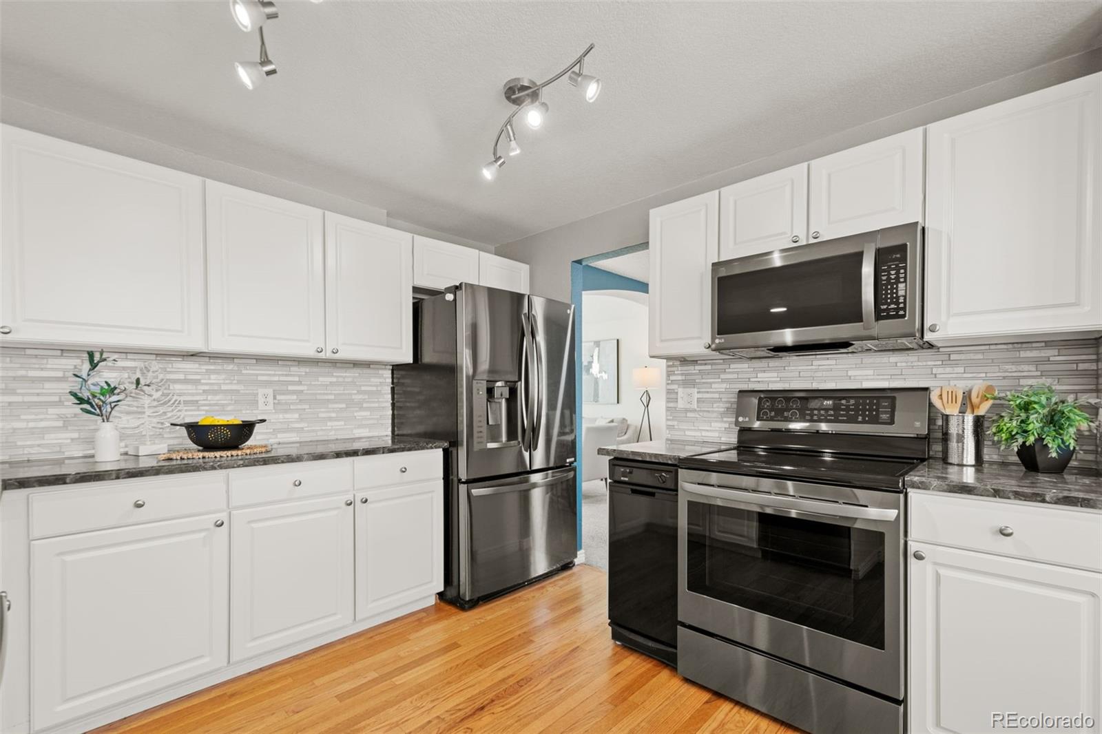 MLS Image #10 for 551  longhurst place,brighton, Colorado