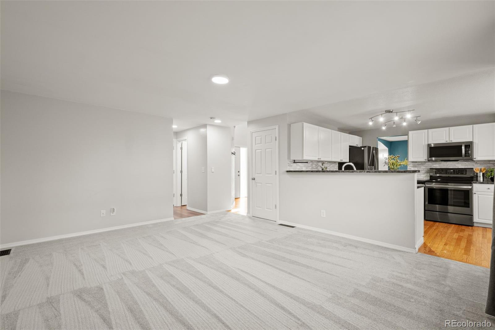 MLS Image #14 for 551  longhurst place,brighton, Colorado