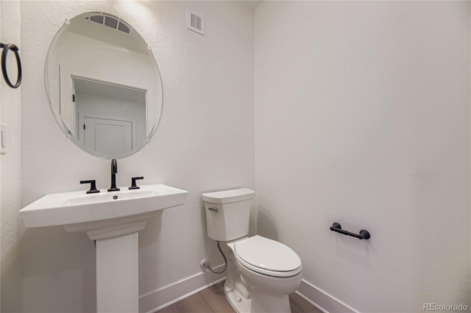 MLS Image #10 for 7720 s irving street ,littleton, Colorado