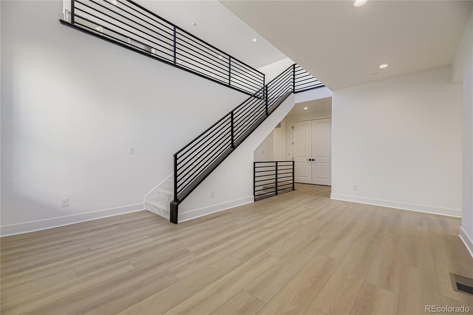 MLS Image #18 for 7720 s irving street ,littleton, Colorado