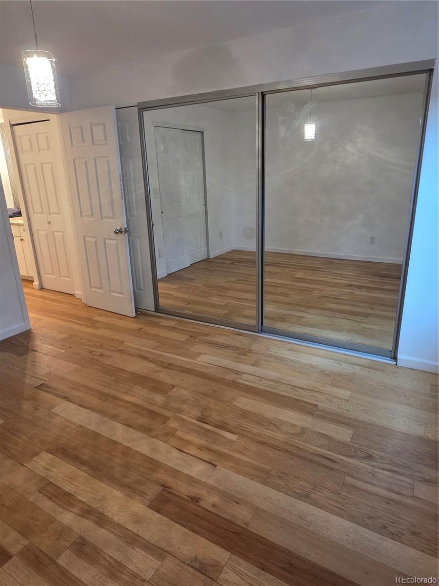 MLS Image #8 for 2  adams street 608,denver, Colorado