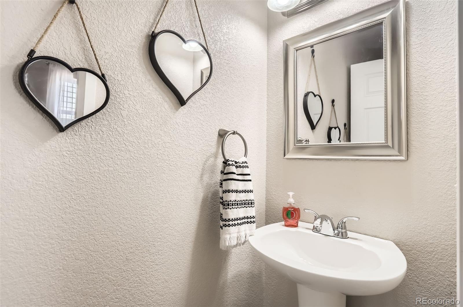 MLS Image #3 for 442  stardust court,dacono, Colorado