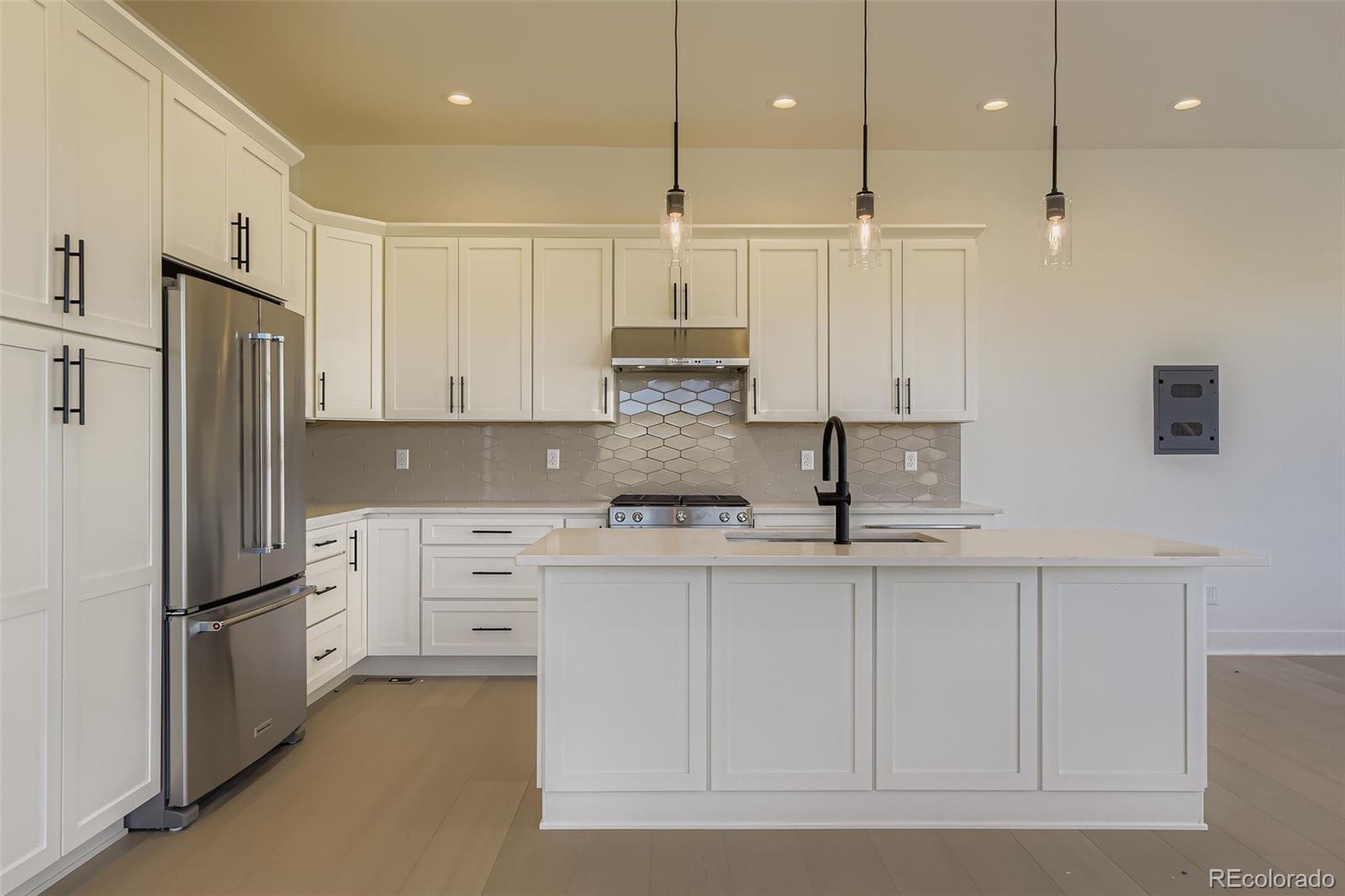 MLS Image #16 for 7740 s irving street,littleton, Colorado