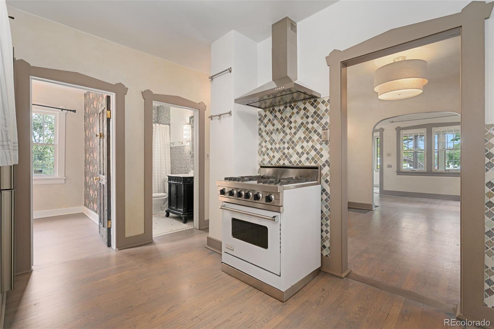 MLS Image #11 for 1477  raleigh street,denver, Colorado