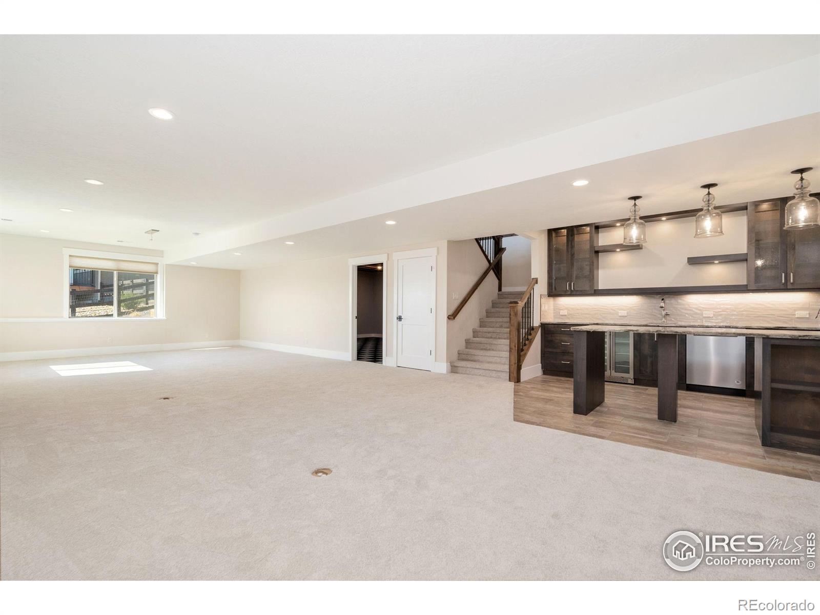 MLS Image #22 for 524  nesting eagles way,berthoud, Colorado