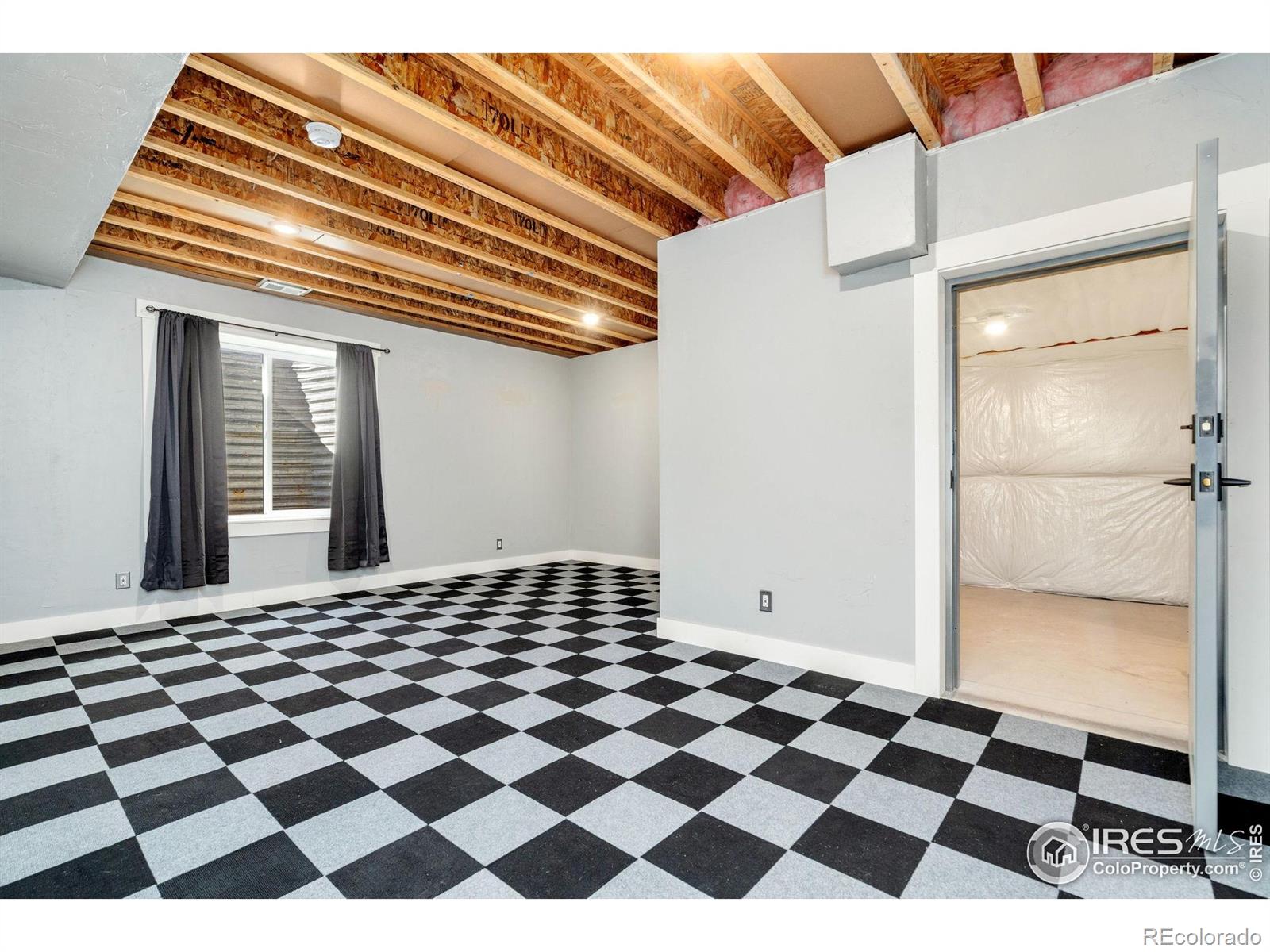 MLS Image #24 for 524  nesting eagles way,berthoud, Colorado