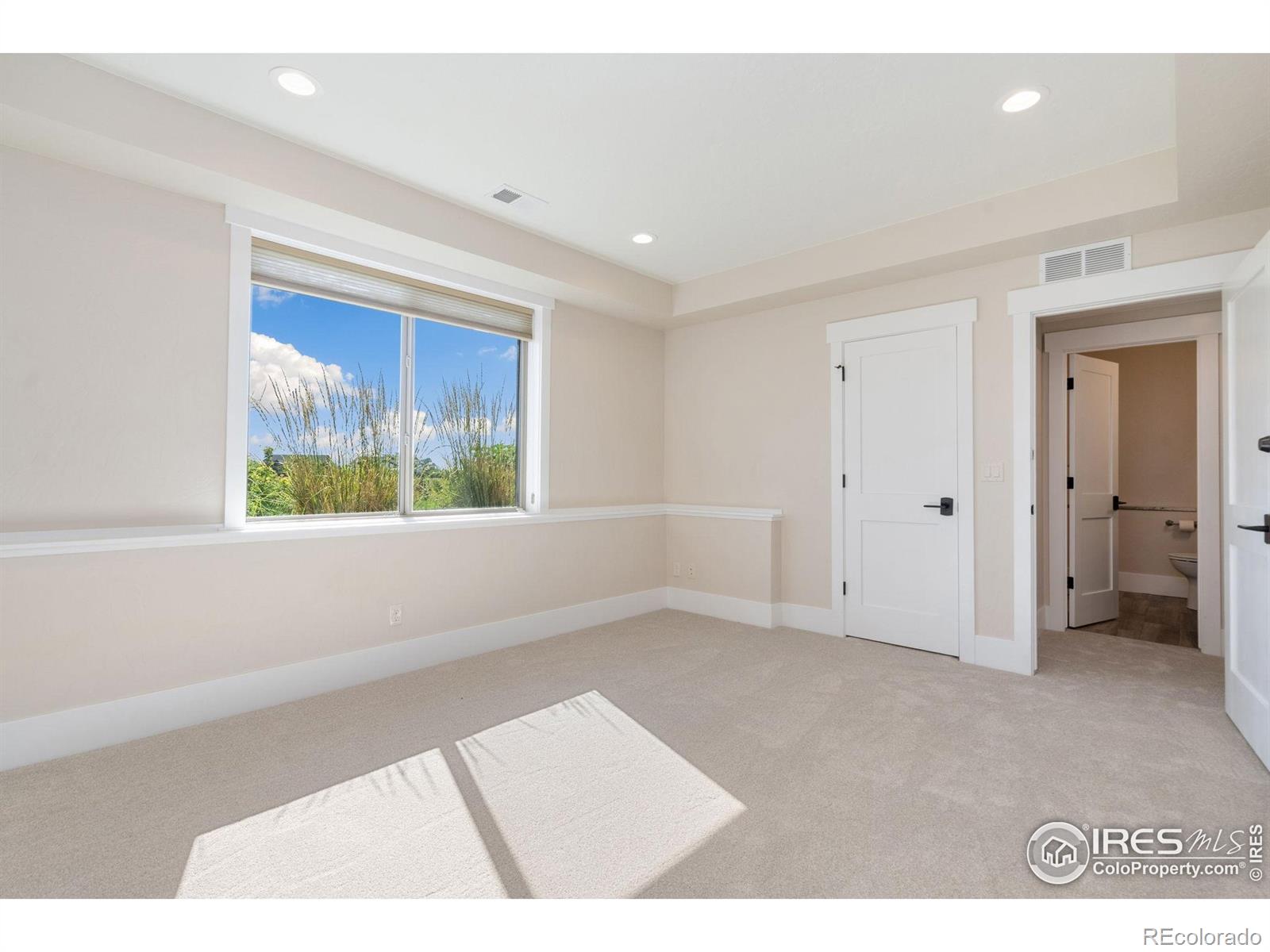 MLS Image #27 for 524  nesting eagles way,berthoud, Colorado