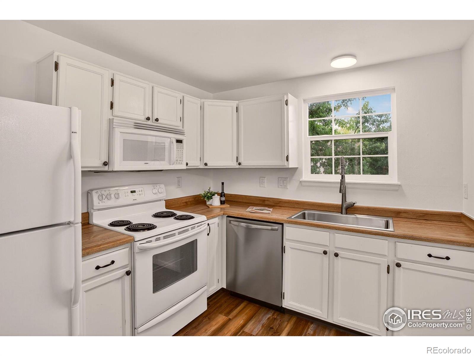 MLS Image #11 for 5403 w 76th avenue ,arvada, Colorado
