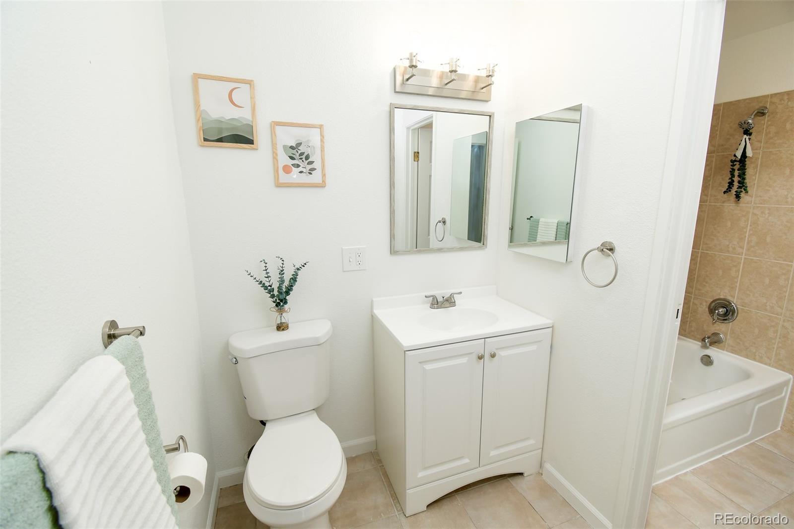 MLS Image #11 for 7375 e quincy avenue,denver, Colorado