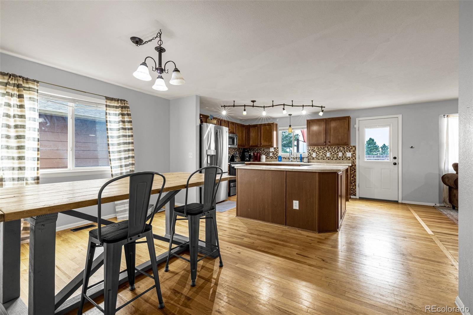 MLS Image #6 for 1725  bucolo avenue,colorado springs, Colorado